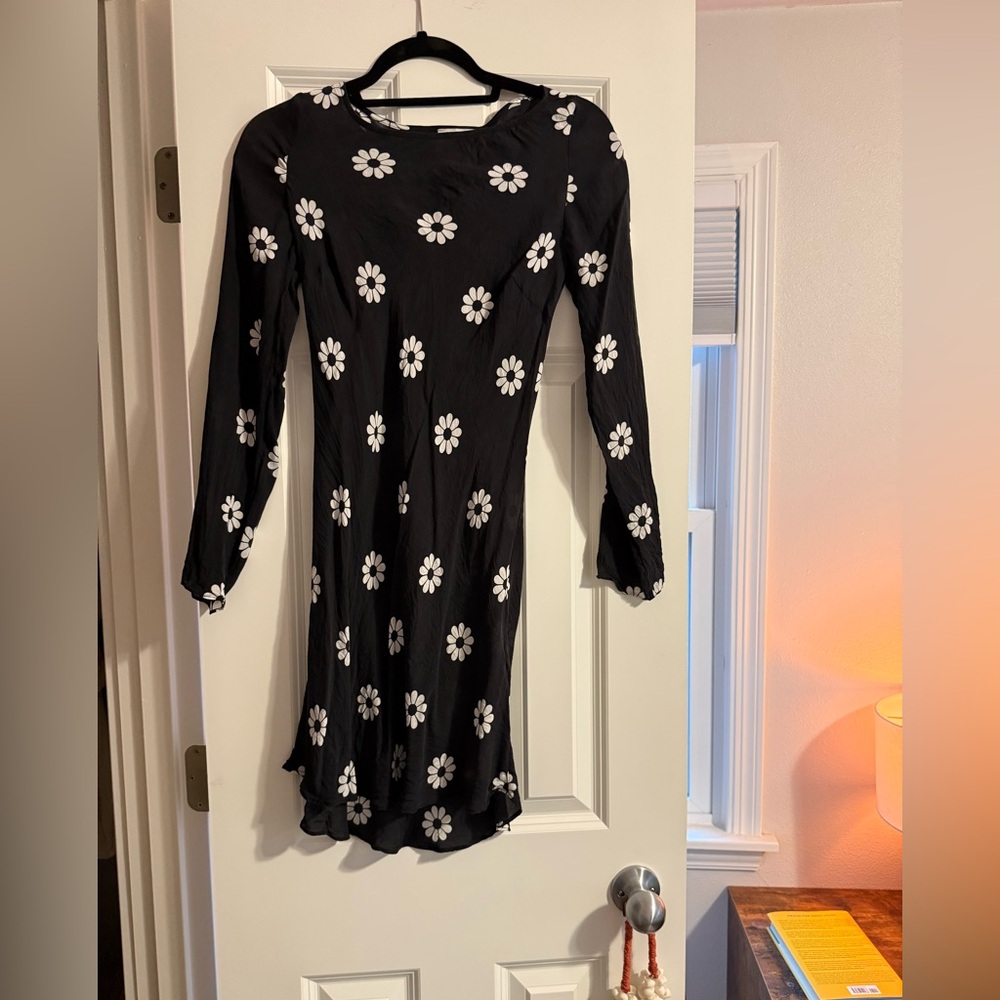 Realisation Par Black Dress with White Floral Design - Picture 2 of 4